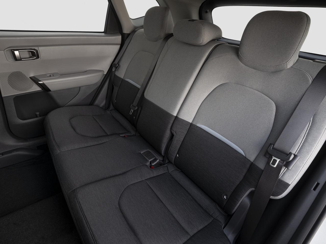 2027 Kia Seltos LX Photo