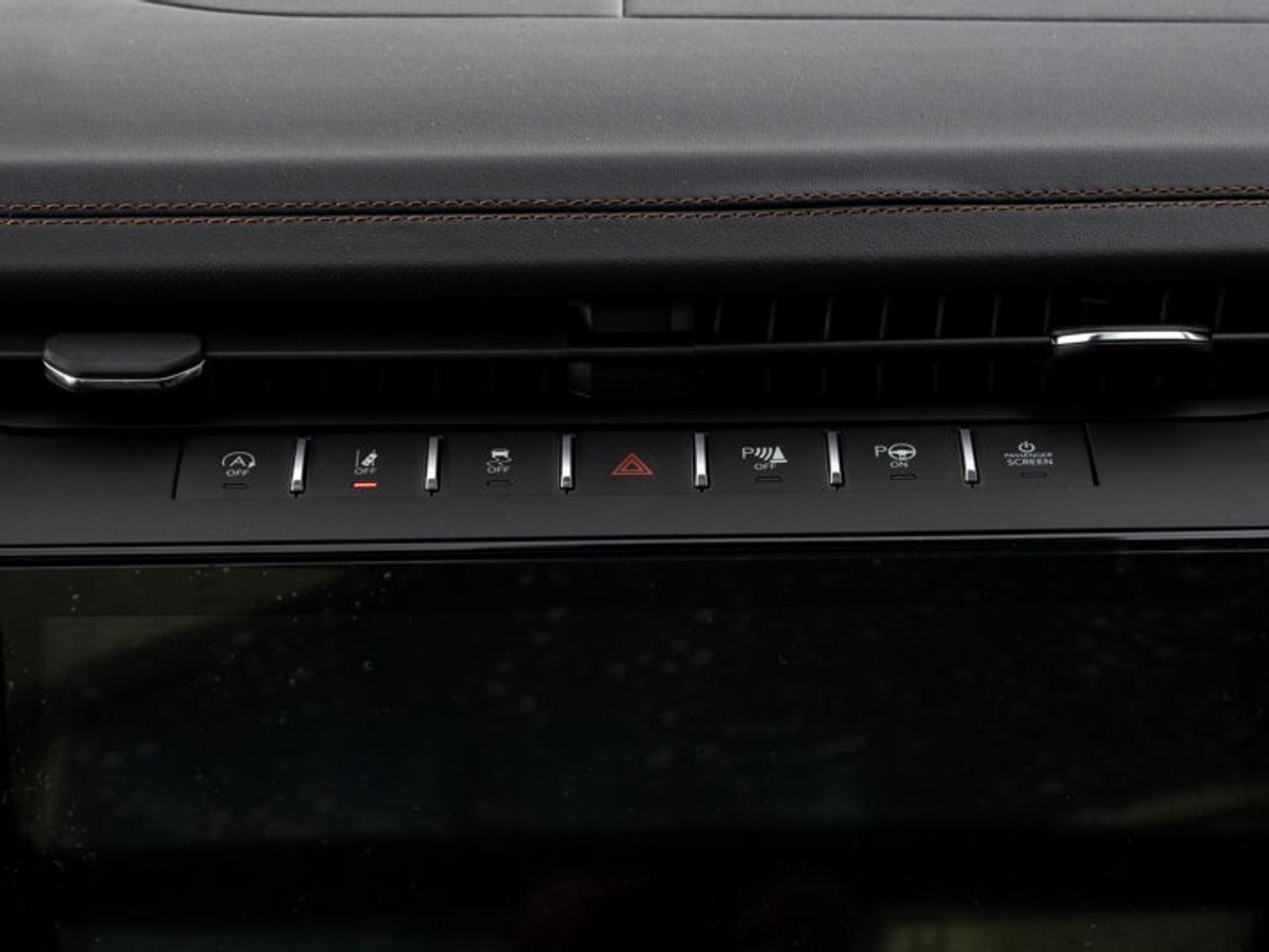 2027 Jeep Grand Cherokee Summit Photo