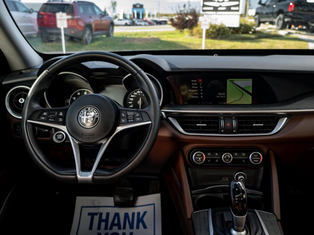 2018 Alfa Romeo Stelvio TI Photo2