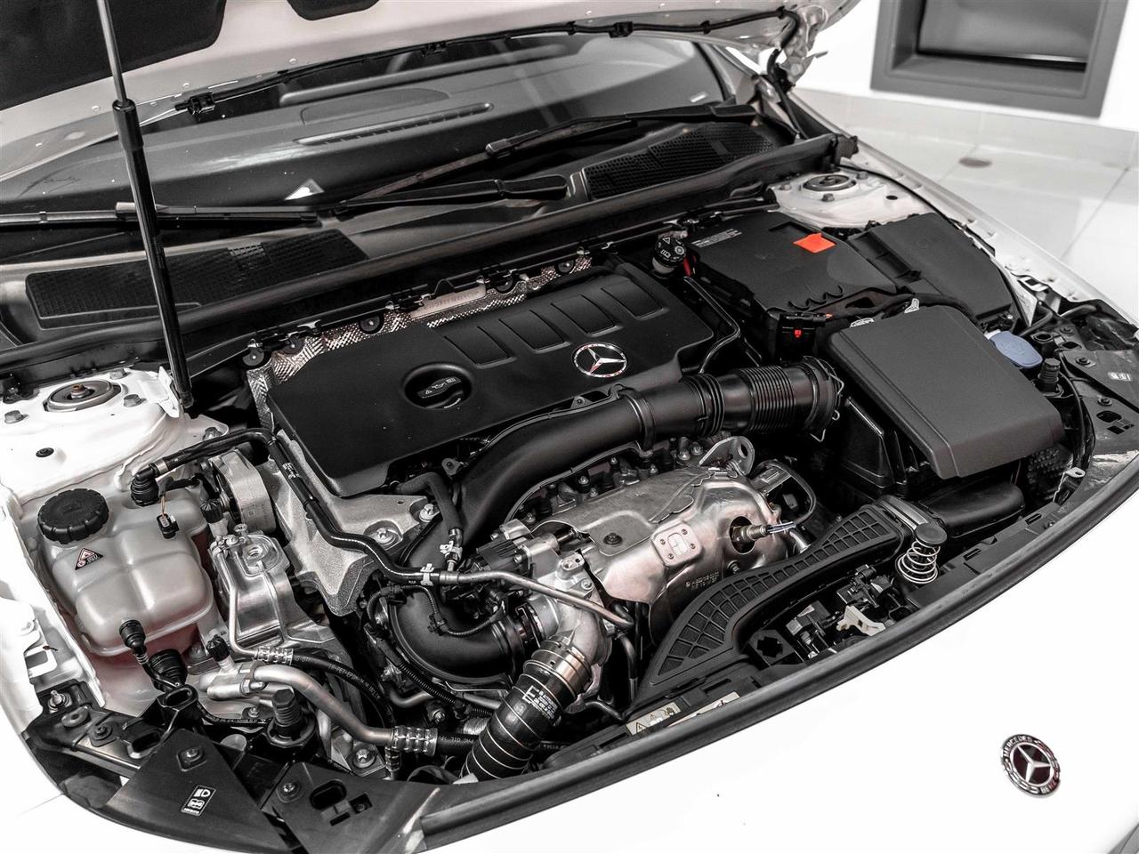 2021 Mercedes-Benz CLA250 CLA 250|AMG Pkg|Parking Assistance Pkg|Accident Free Vehicle Photo