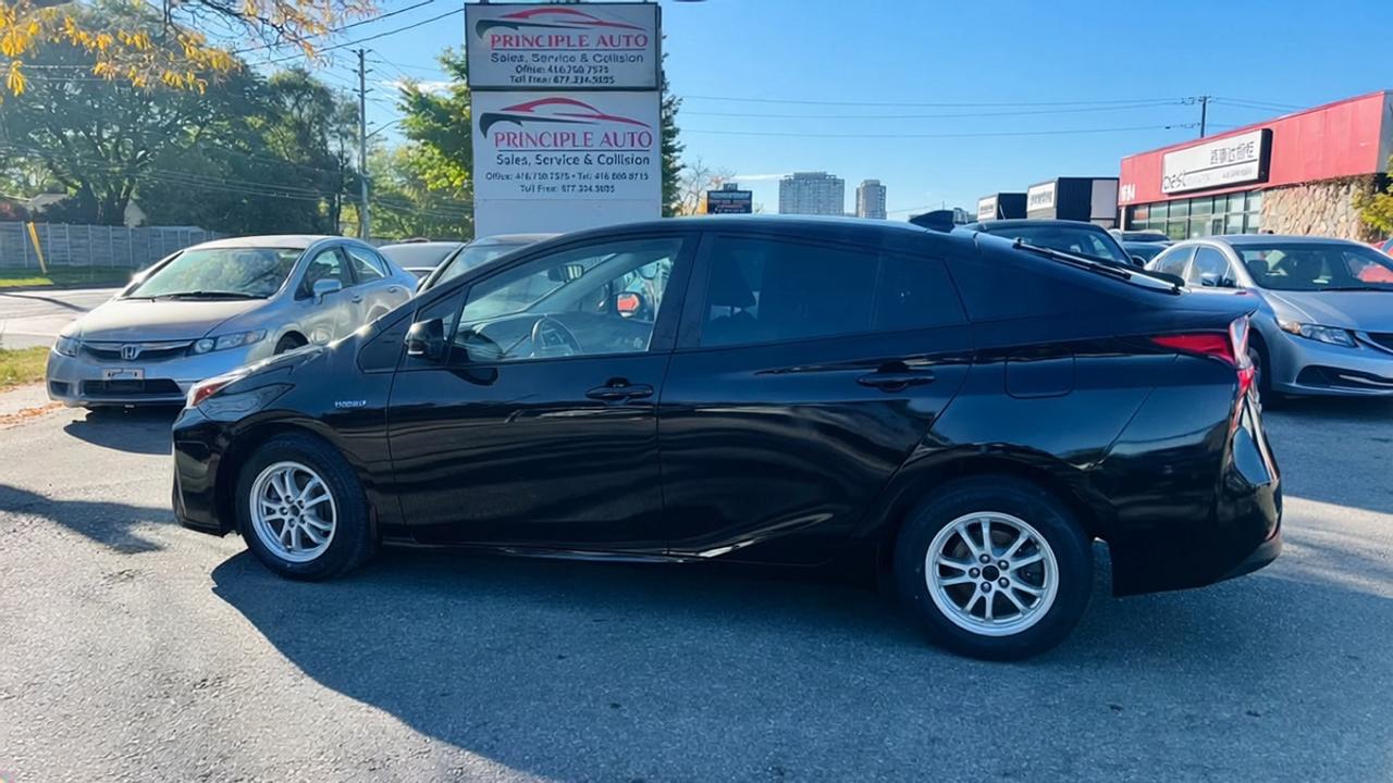 2022 Toyota Prius TECHNOLOGY Photo1