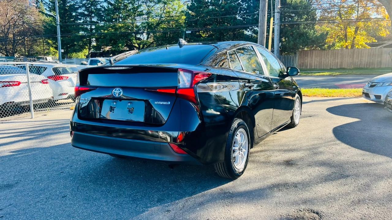 2022 Toyota Prius TECHNOLOGY Photo