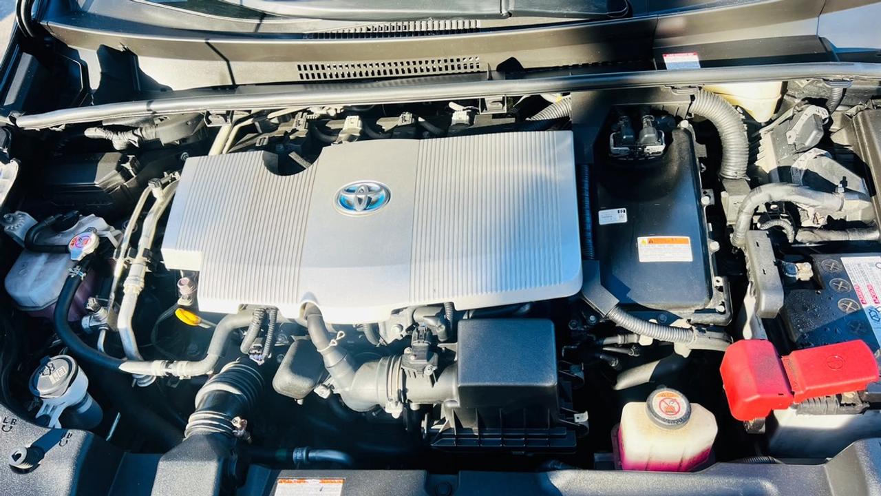 2022 Toyota Prius TECHNOLOGY Photo