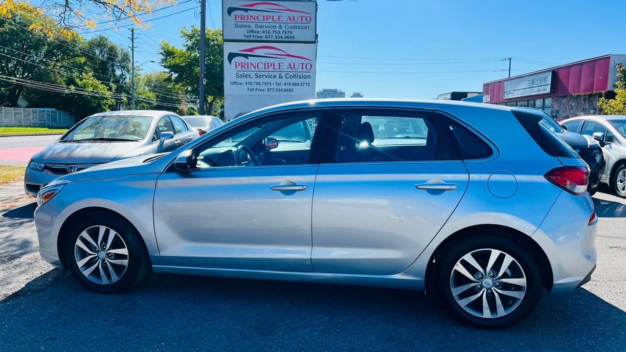 2018 Hyundai Elantra GT Sport Photo5