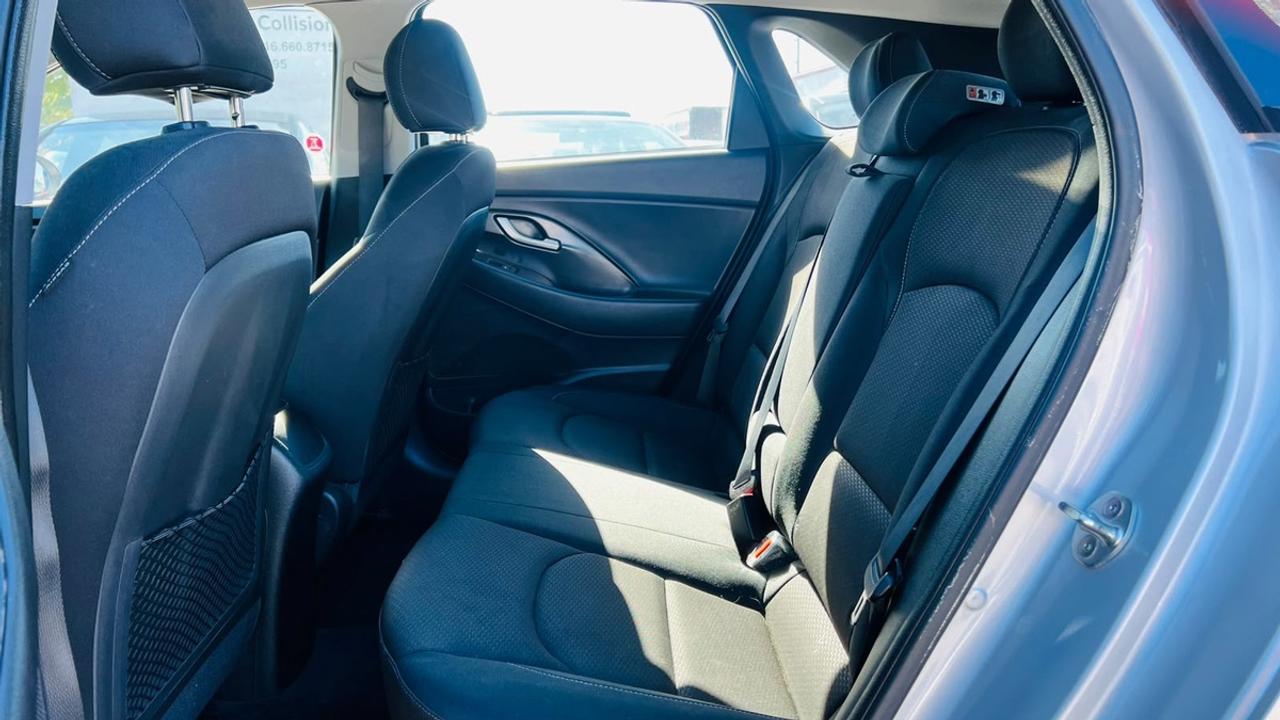 2018 Hyundai Elantra GT Sport Photo
