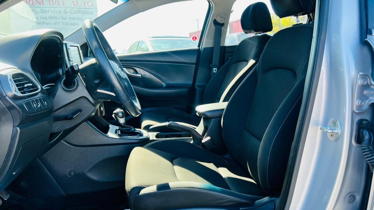 2018 Hyundai Elantra GT Sport Photo