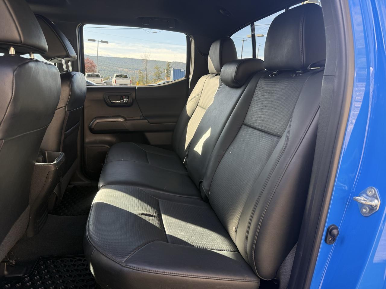 2021 Toyota Tacoma 4X4 Double CAB 6A TRD Sport Upgrade Photo