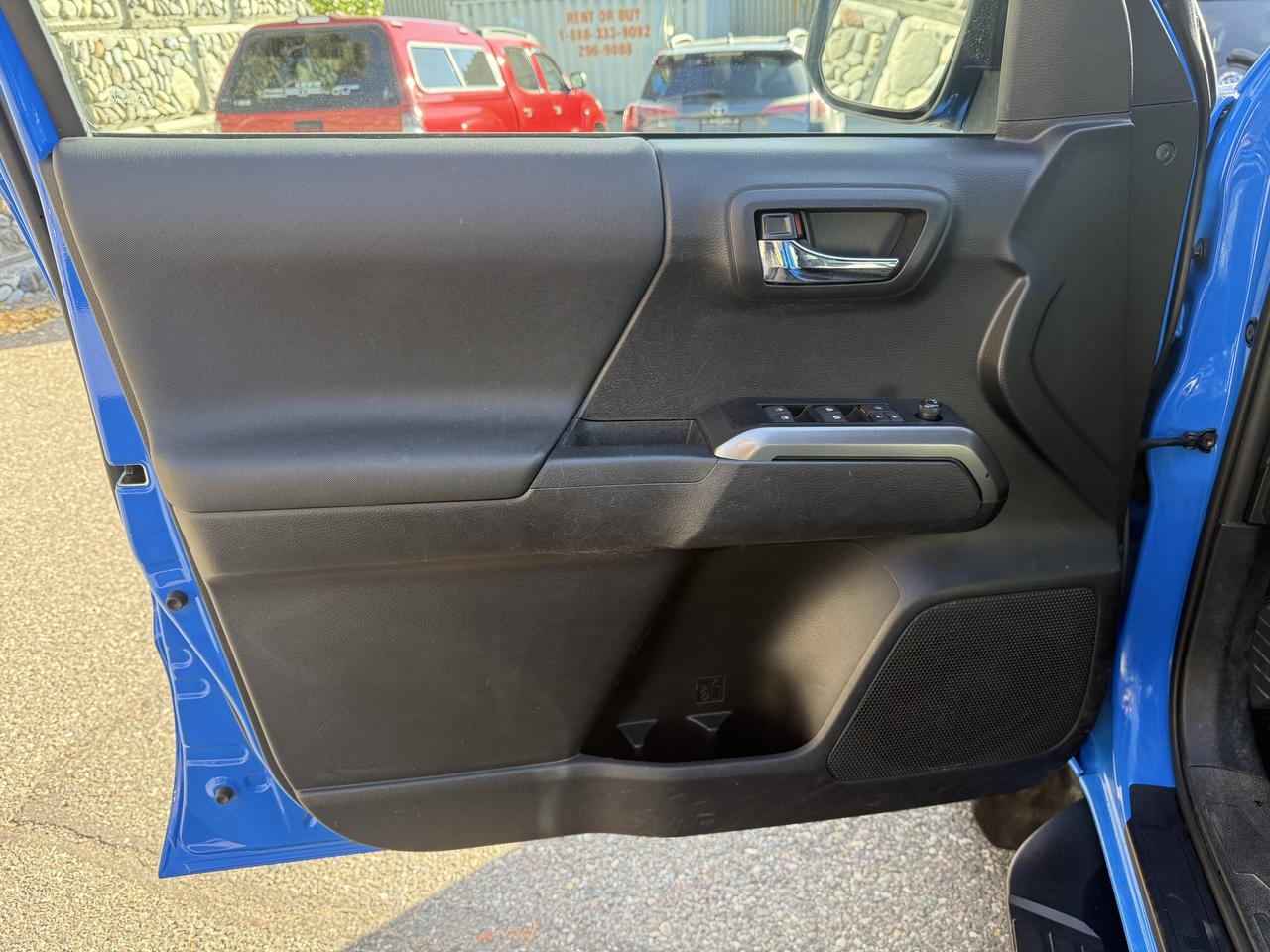 2021 Toyota Tacoma 4X4 Double CAB 6A TRD Sport Upgrade Photo