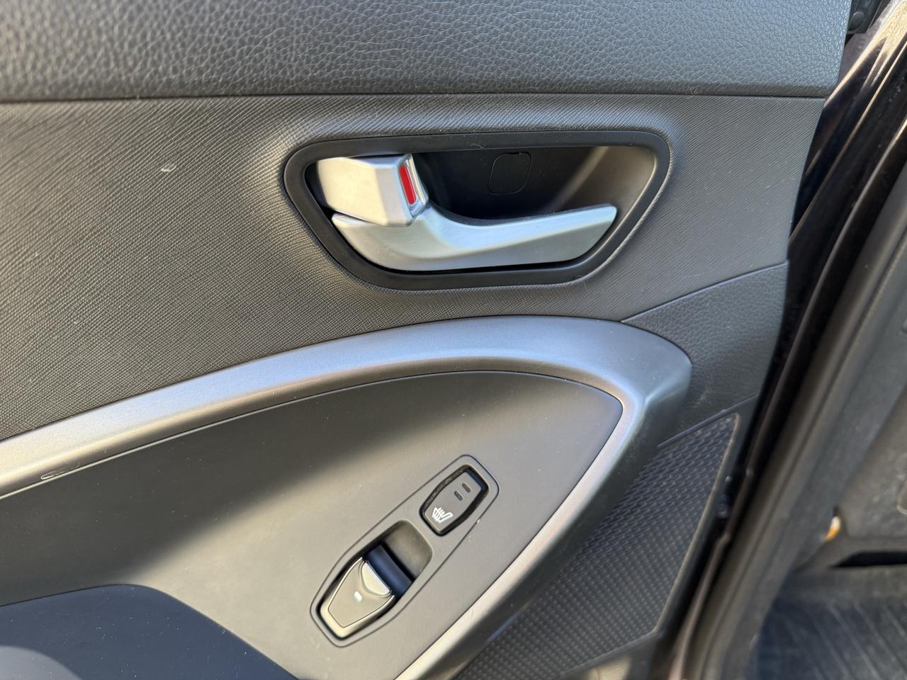 2018 Hyundai Santa Fe XL XL Photo