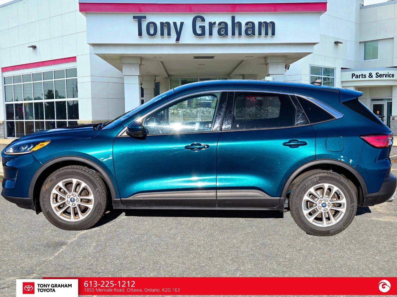 2020 Ford Escape SE Photo