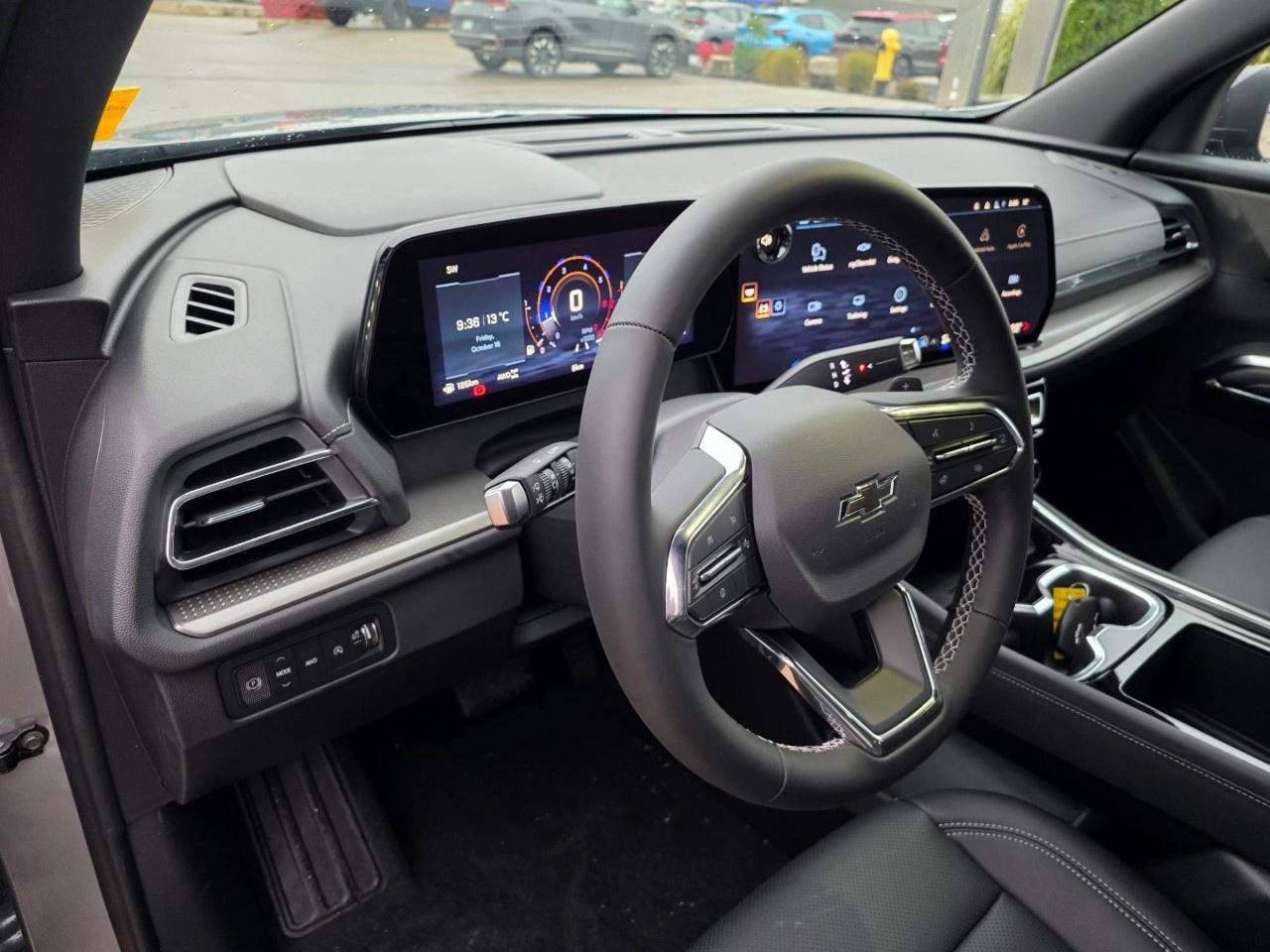 2027 Chevrolet Traverse AWD 4dr LT Photo