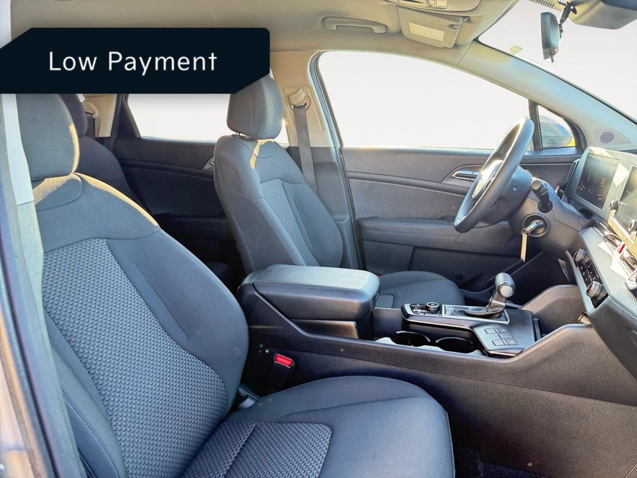 2023 Kia Sportage LX FWD Photo