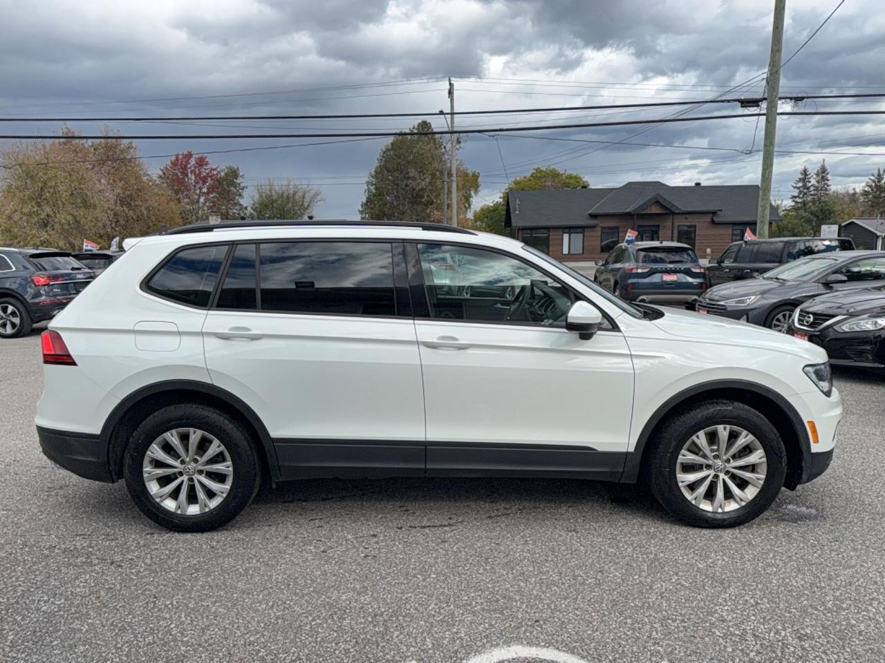 2019 Volkswagen Tiguan DRIVE ASSIST-4 MOTION-AUTO-AC-APPLE CARPLAY-ANDROID AUTO Photo