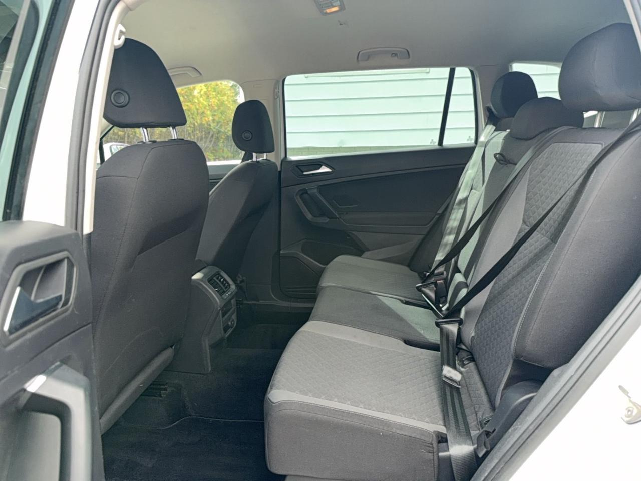 2019 Volkswagen Tiguan DRIVE ASSIST-4 MOTION-AUTO-AC-APPLE CARPLAY-ANDROID AUTO Photo