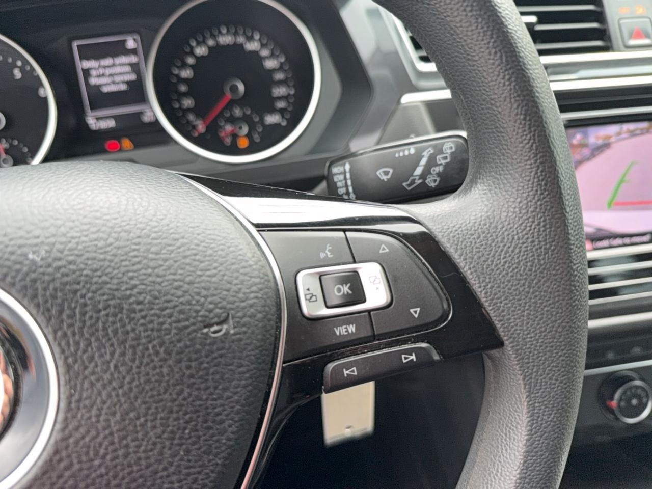 2019 Volkswagen Tiguan DRIVE ASSIST-4 MOTION-AUTO-AC-APPLE CARPLAY-ANDROID AUTO Photo