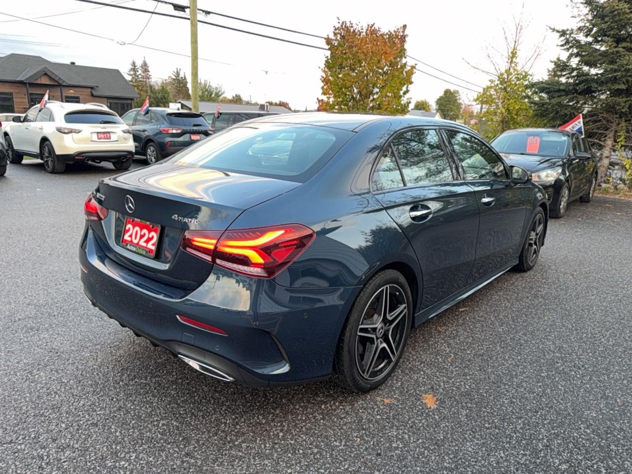 2022 Mercedes-Benz A-Class AMG PKG-AWD-NAVIGATION-DRIVE ASSIST-PANOROOF-HEATED SEATS&STEERING-AMBIENTS LIGHT Photo4