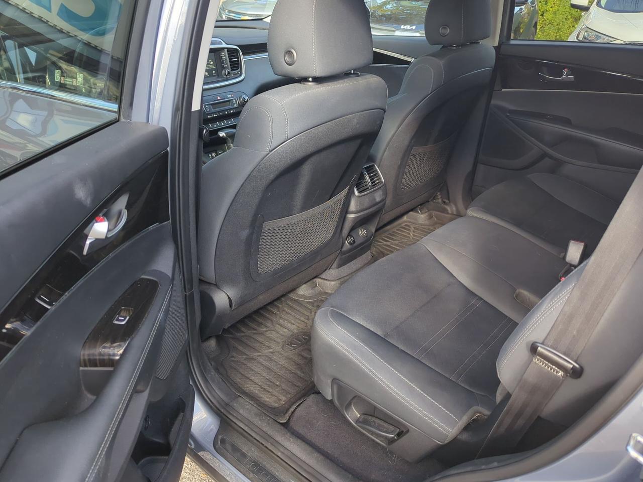 2020 Kia Sorento LX+ V6