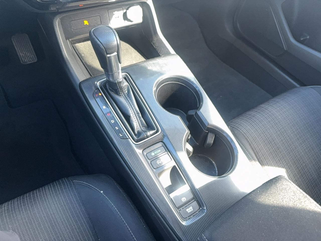 2022 Honda Civic SEDAN LX
