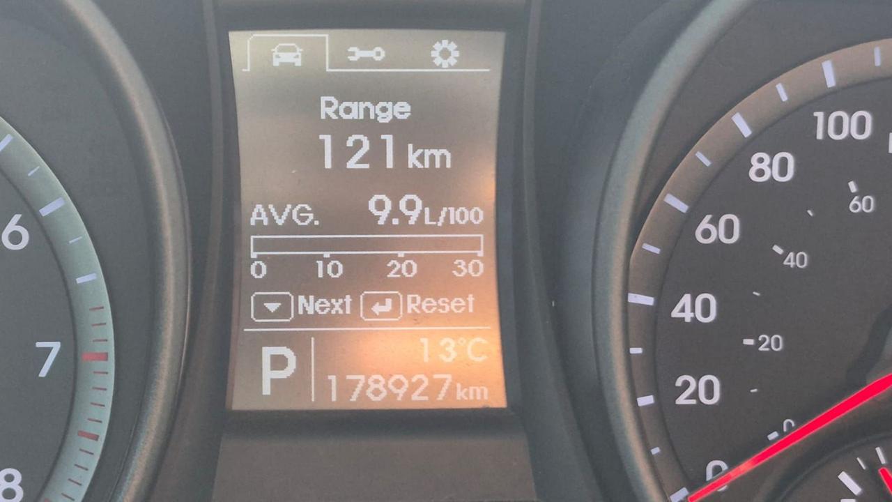 2016 Hyundai Santa Fe Sport PREMIUM, ONLY 178KMS, 4 CYLINDER, WHEELS, CERT Photo