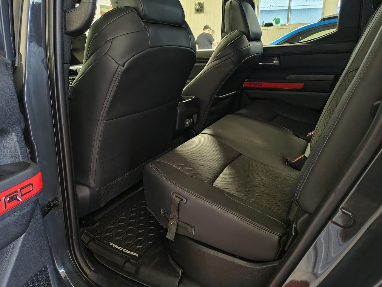 2024 Toyota Tacoma TRD Sport Photo0