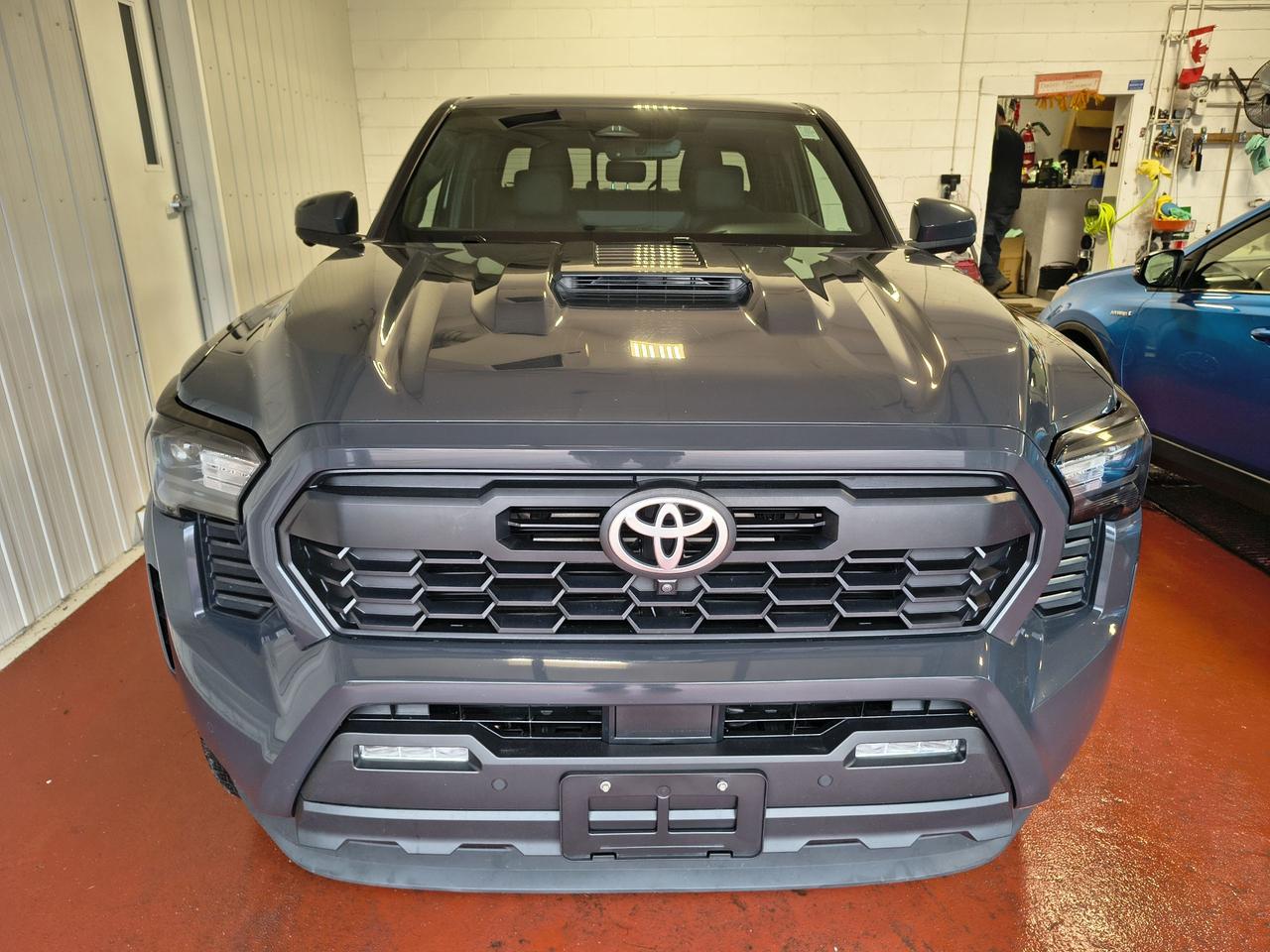 2024 Toyota Tacoma TRD Sport Photo0