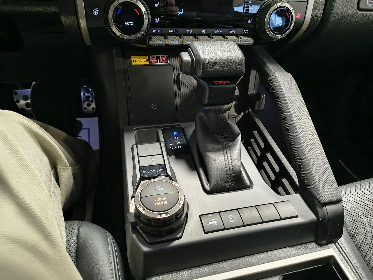 2024 Toyota Tacoma TRD Sport Photo0