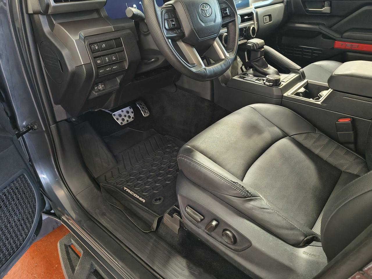 2024 Toyota Tacoma TRD Sport Photo0