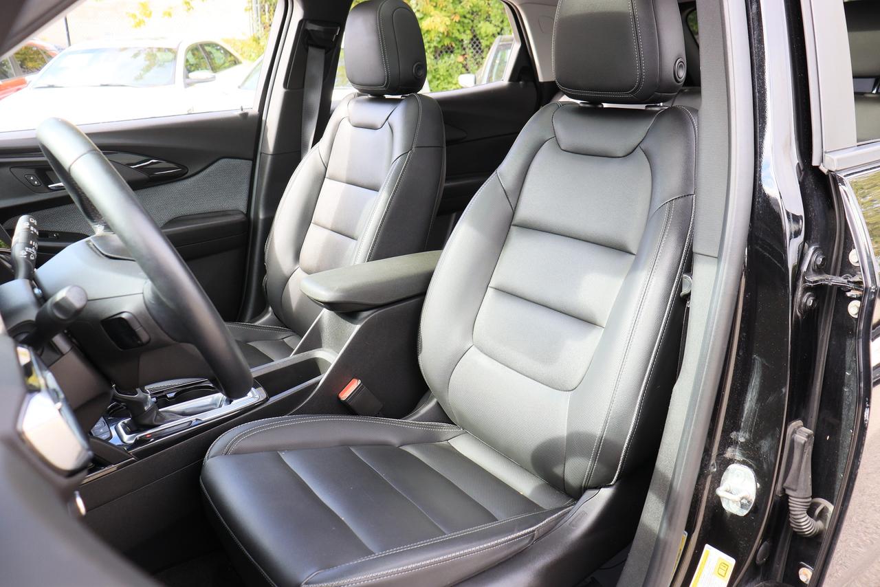 2021 Chevrolet TrailBlazer LT | AWD | Leather | Pano Roof | BSM | ACC & More! Photo