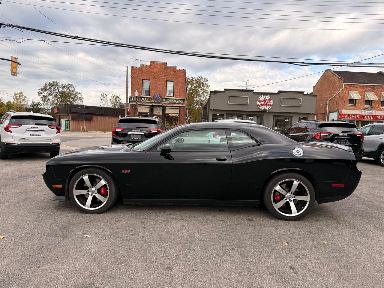 2012 Dodge Challenger SRT8 392 Photo