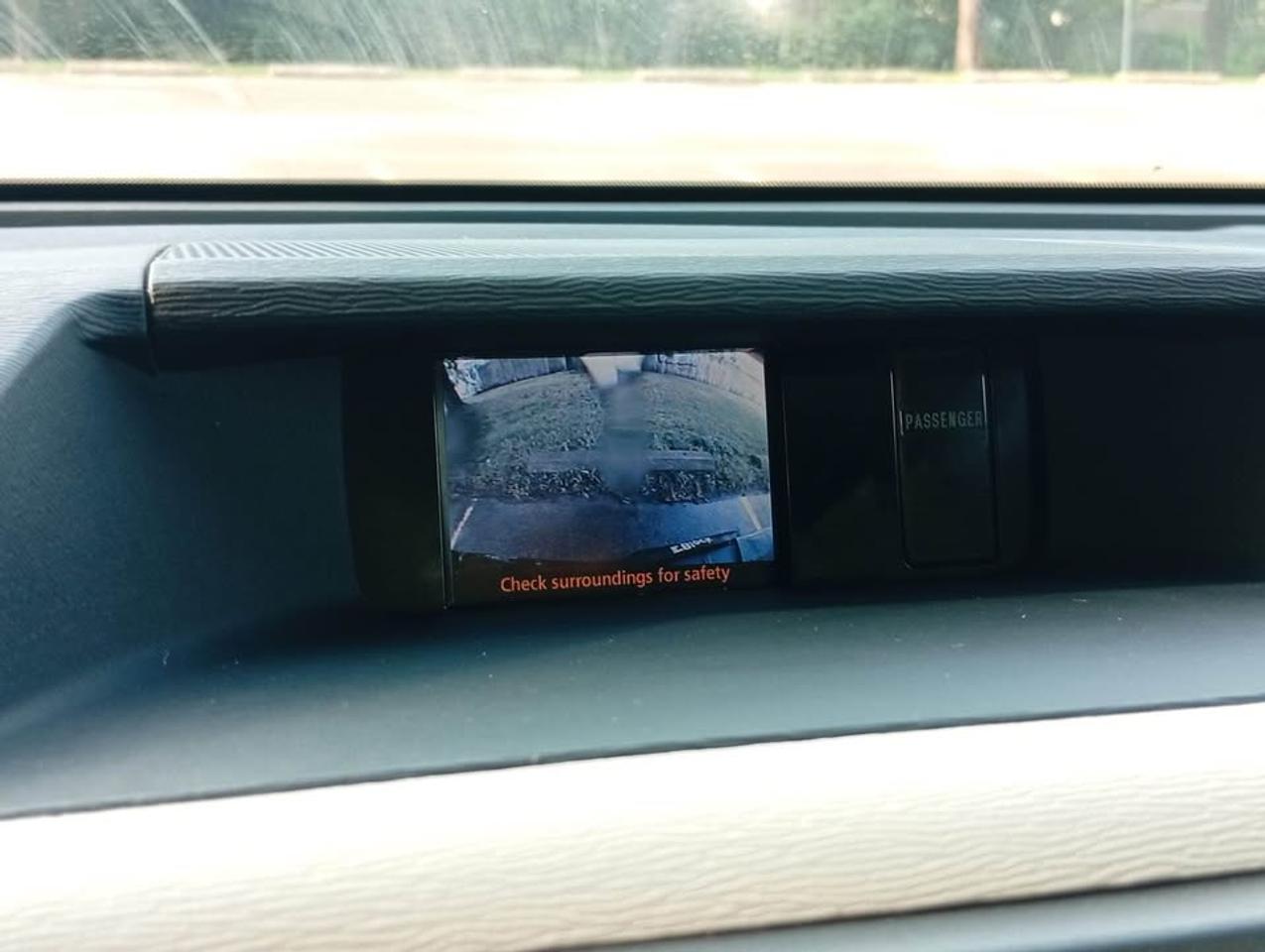 2013 Toyota Sienna LE Photo