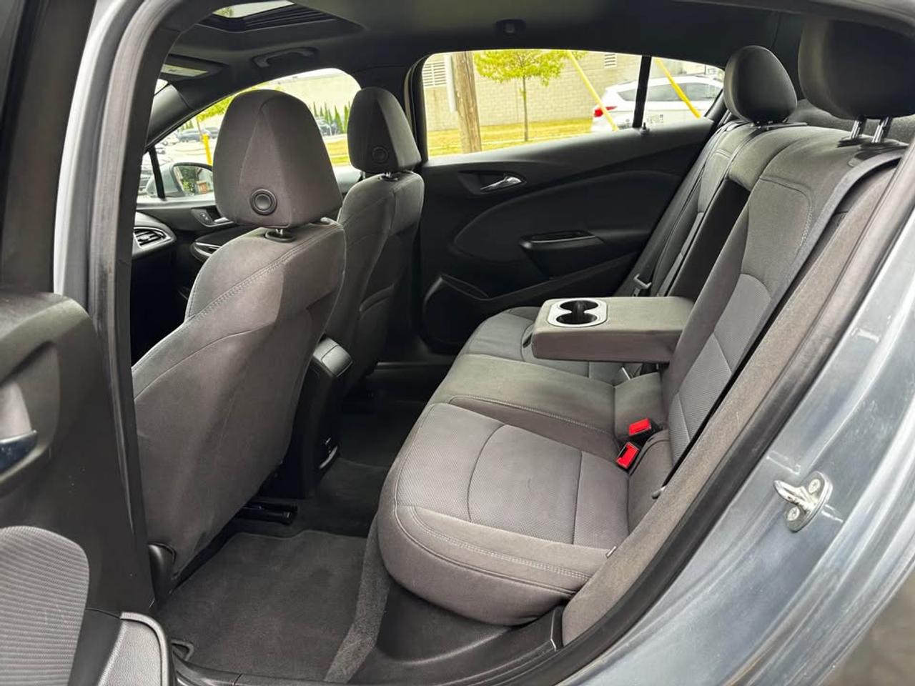2018 Chevrolet Cruze LT Photo