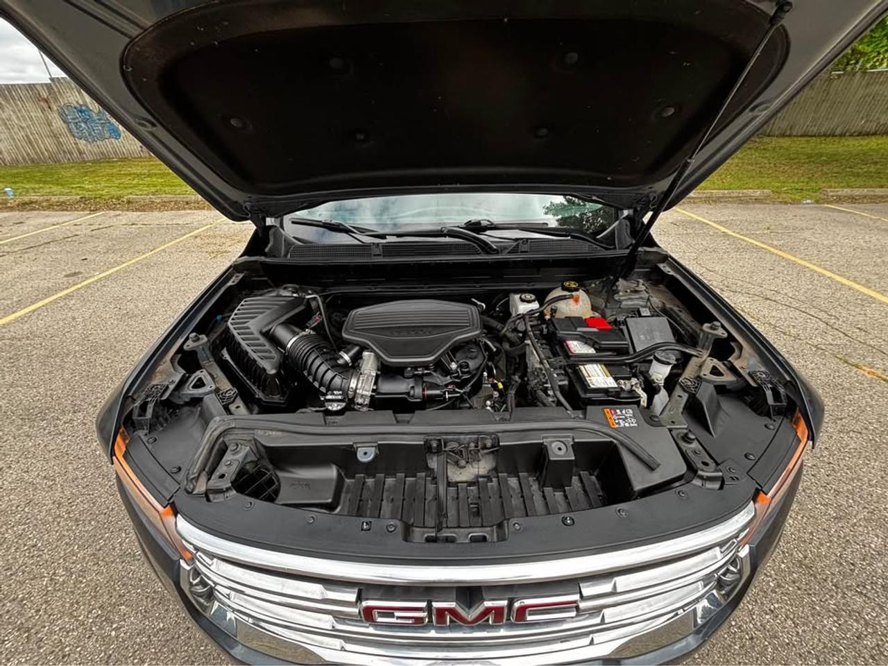 2020 GMC Acadia SLE Photo
