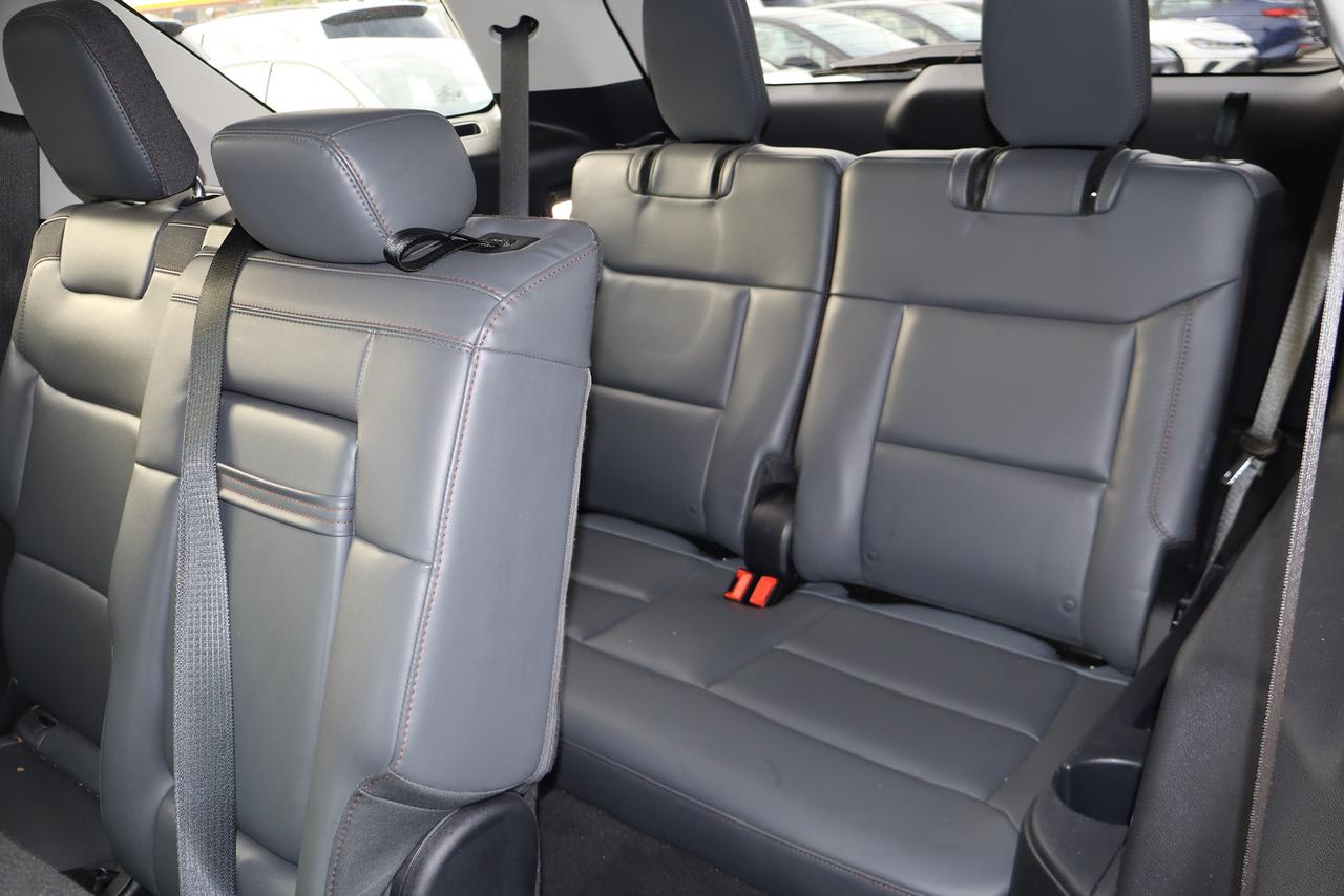 2026 Ford Explorer Active w/200A Pkg Photo