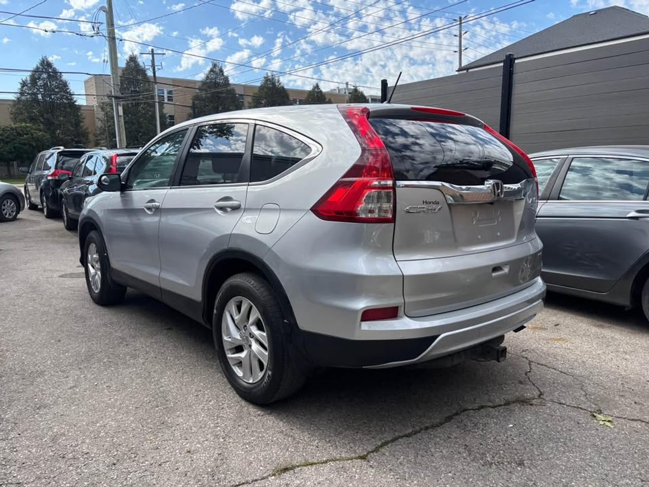 2015 Honda CR-V SE Photo