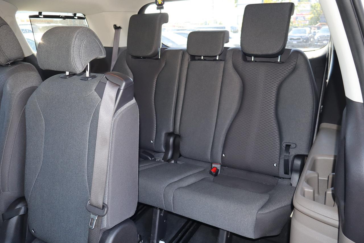 2025 Kia Carnival LX FWD Photo