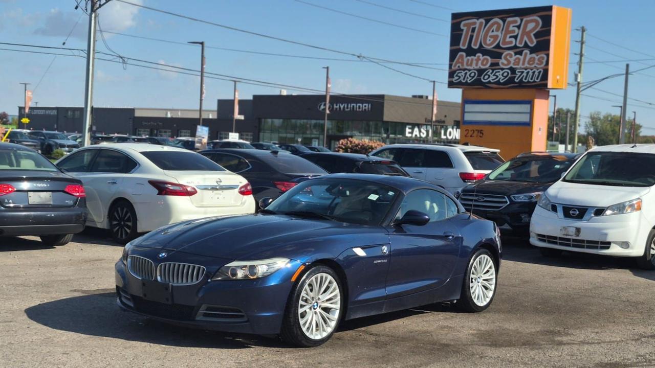 2011 BMW Z4 CONVERTIBLE sDrive35i, ONLY 134KMS, LOADED, CERT Photo
