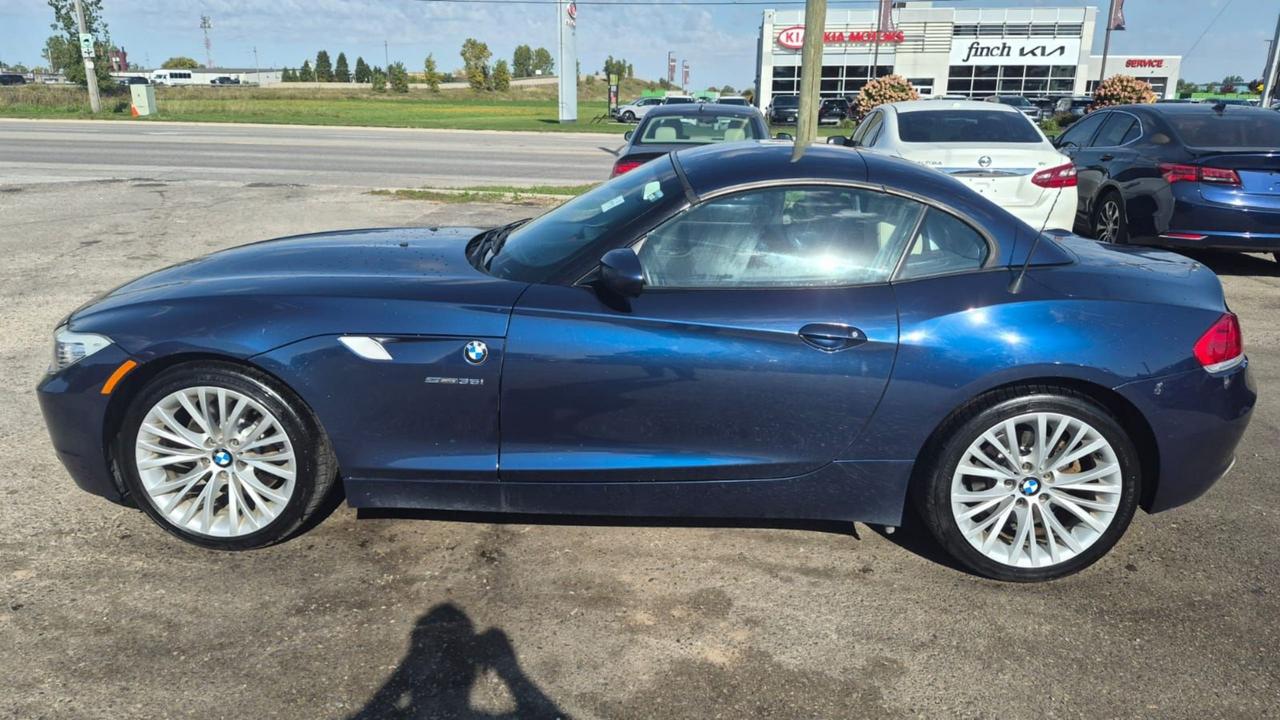 2011 BMW Z4 CONVERTIBLE sDrive35i, ONLY 134KMS, LOADED, CERT Photo1