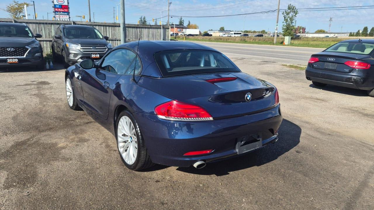 2011 BMW Z4 CONVERTIBLE sDrive35i, ONLY 134KMS, LOADED, CERT Photo2
