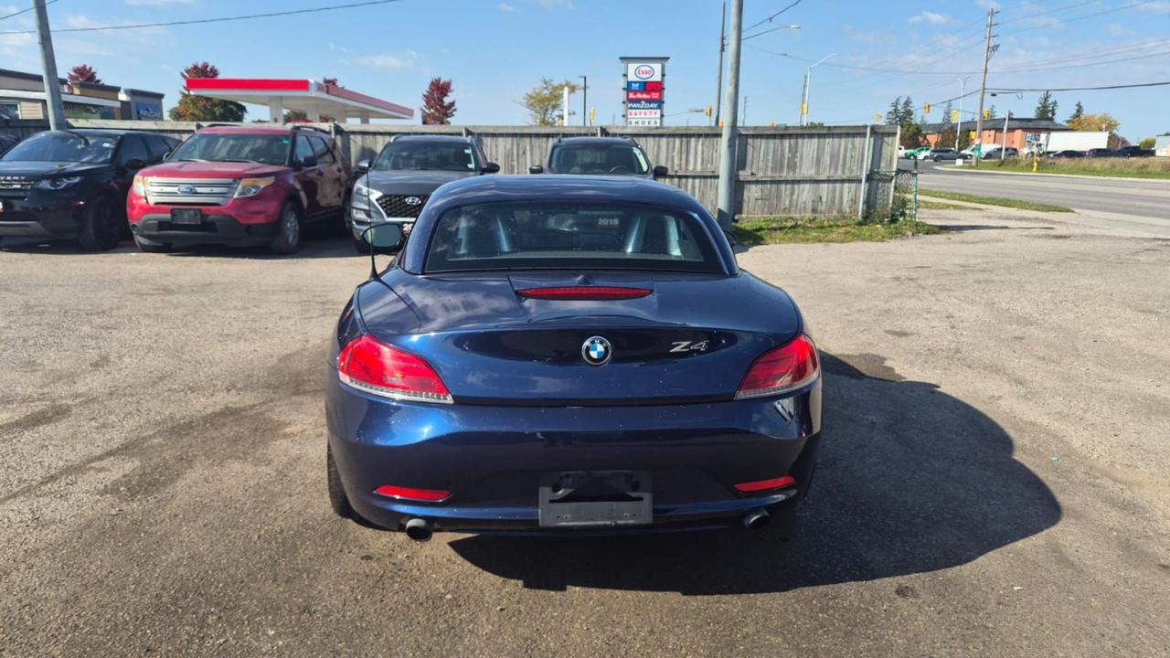 2011 BMW Z4 CONVERTIBLE sDrive35i, ONLY 134KMS, LOADED, CERT Photo3