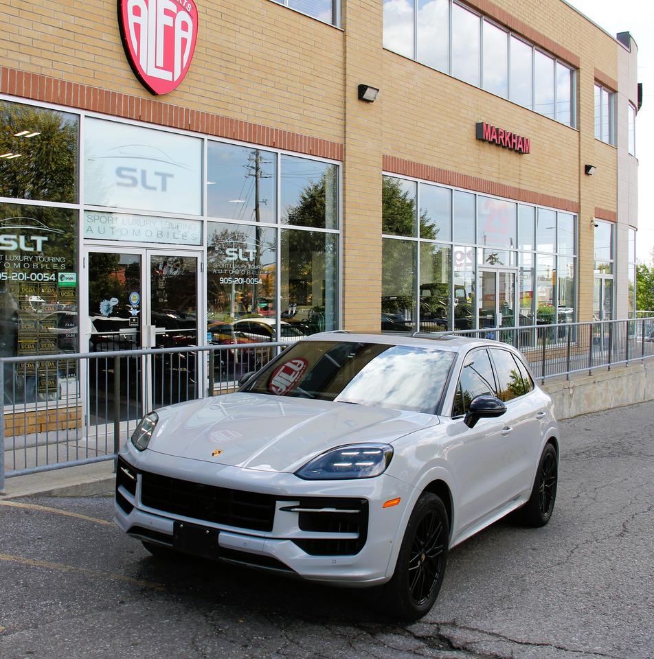 2024 Porsche Cayenne S Photo