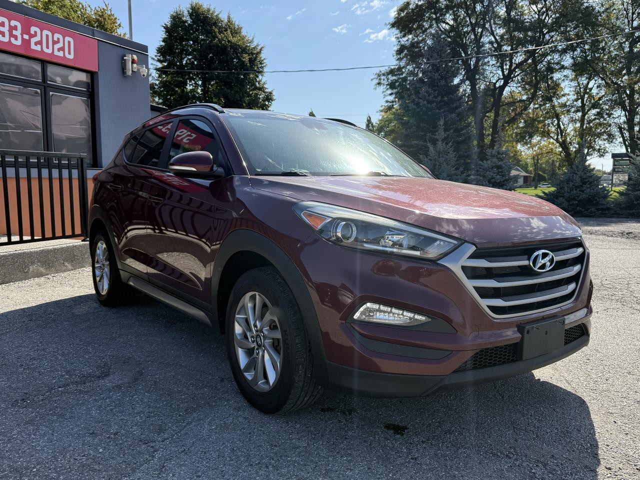 2017 Hyundai Tucson SE | Backup Camera | Heated Seats | Sunroof Photo