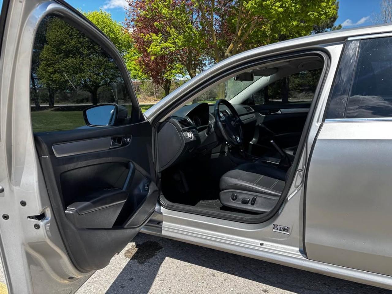 2014 Volkswagen Passat COMFORTLINE Photo