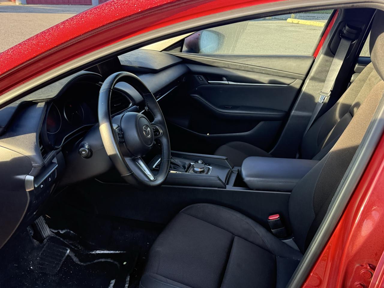 2024 Mazda MAZDA3 GS Photo