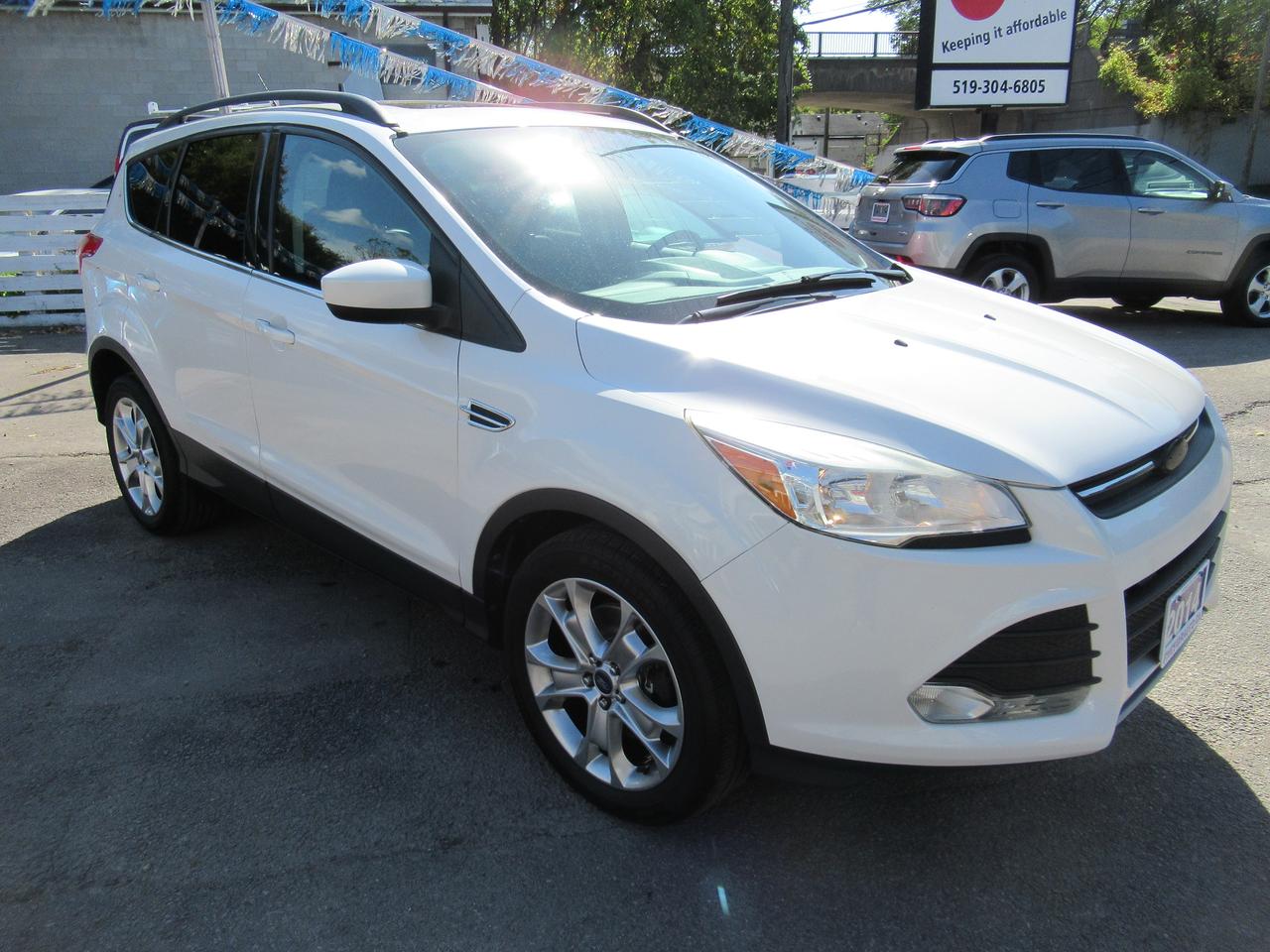 2014 Ford Escape SE AWD - CERTIFIED + WARRANTY Photo5