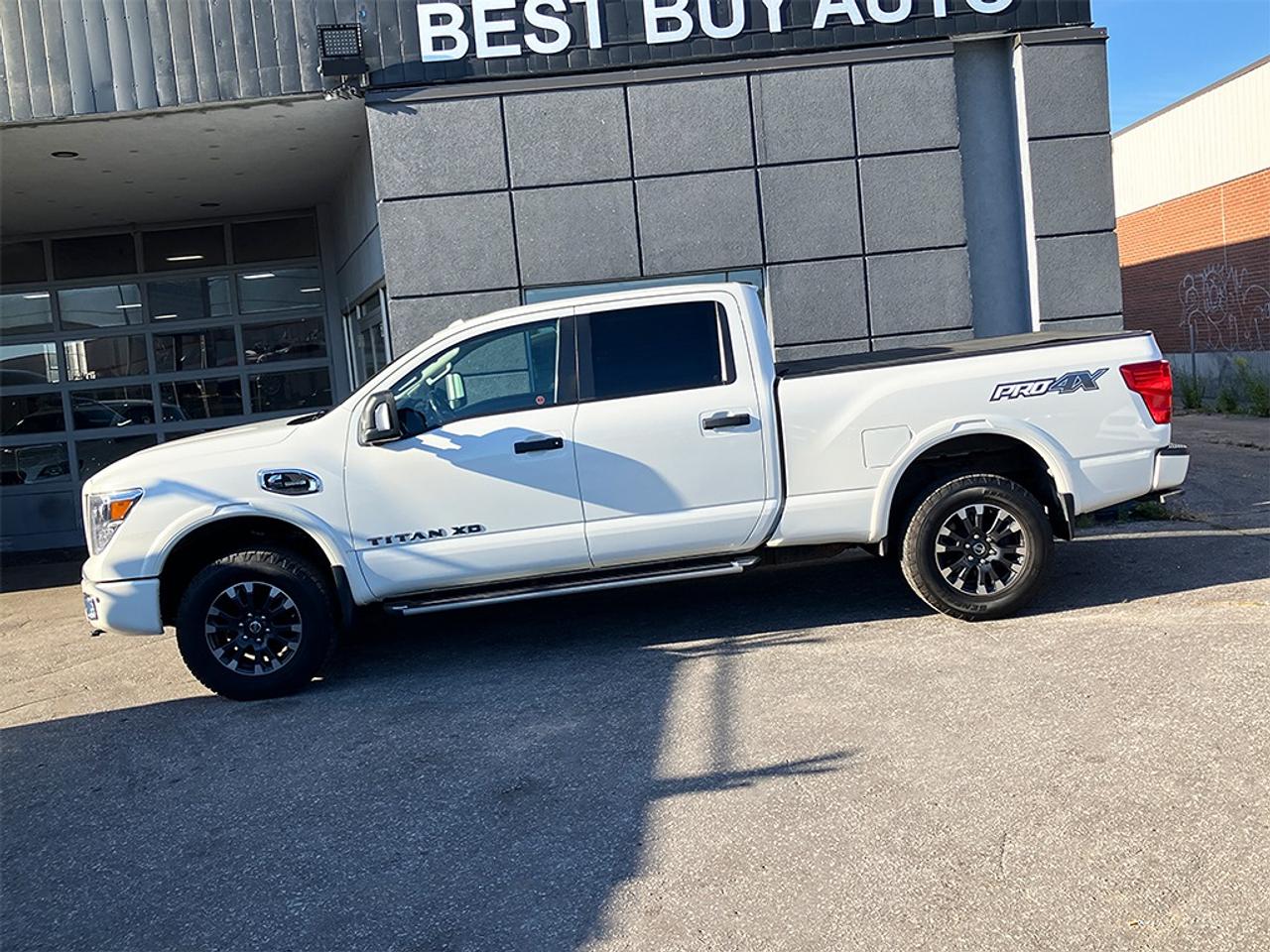 2019 Nissan Titan XD | PRO-4X | DIESEL | NAVI | 360 CAMERA | LEATHER Photo4