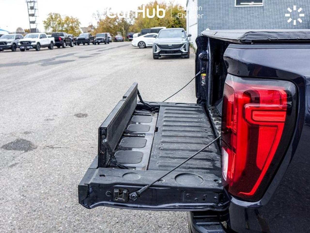 2023 GMC Sierra 1500 Elevation Crew Cab 157" 5.3L EcoTec3 V8 | X31 Off-Road & Protection Package | Trailering Package | Heated Seats Photo