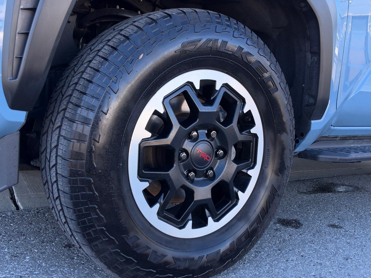 2025 Toyota 4Runner TRD OFF ROAD-PREMIUM! Photo1