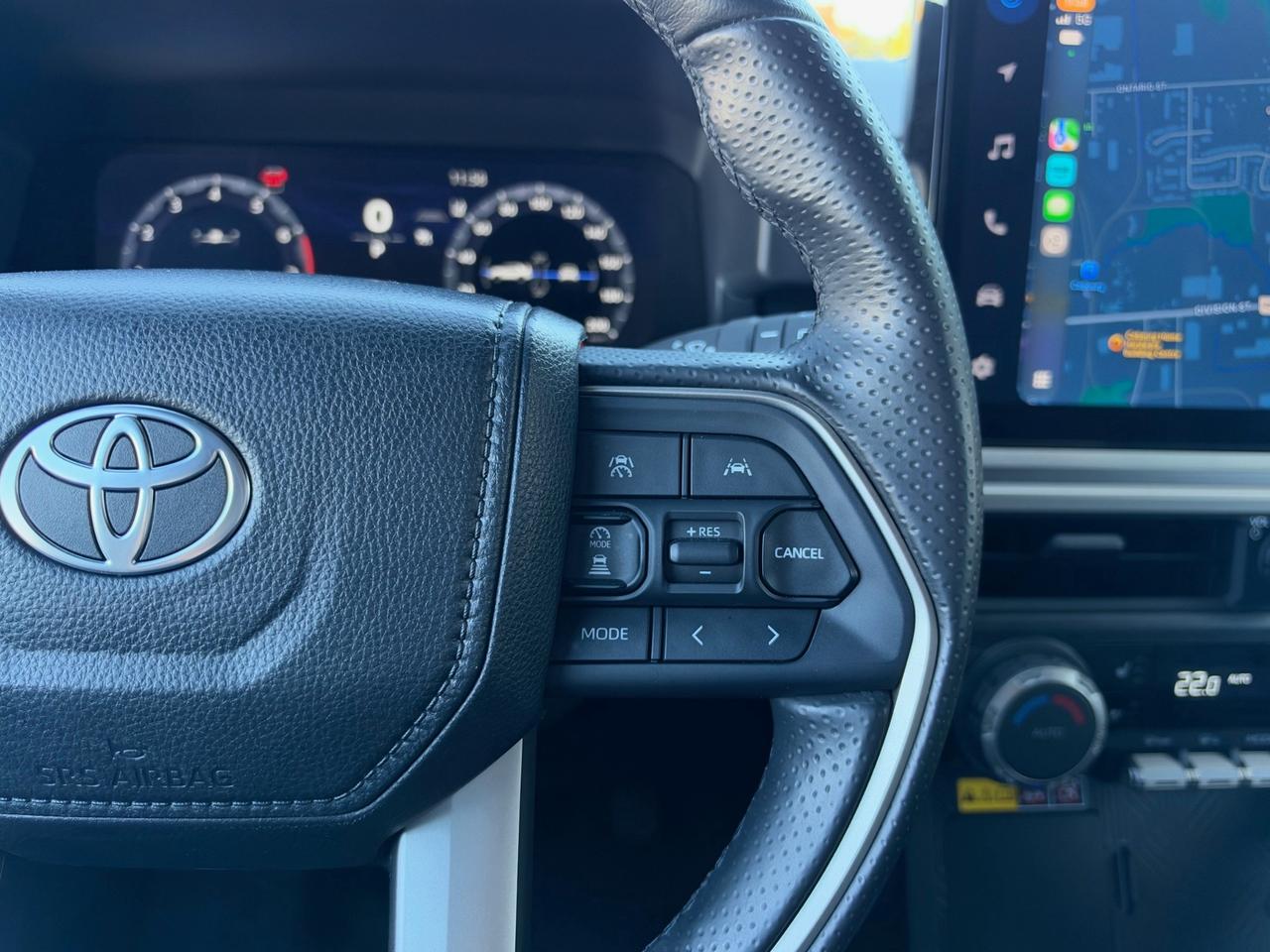 2025 Toyota 4Runner TRD OFF ROAD-PREMIUM! Photo
