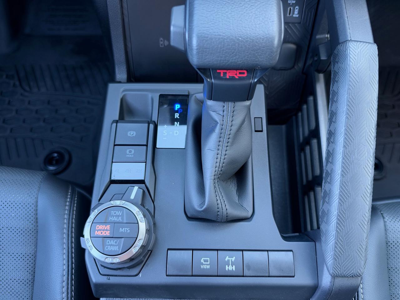 2025 Toyota 4Runner TRD OFF ROAD-PREMIUM! Photo