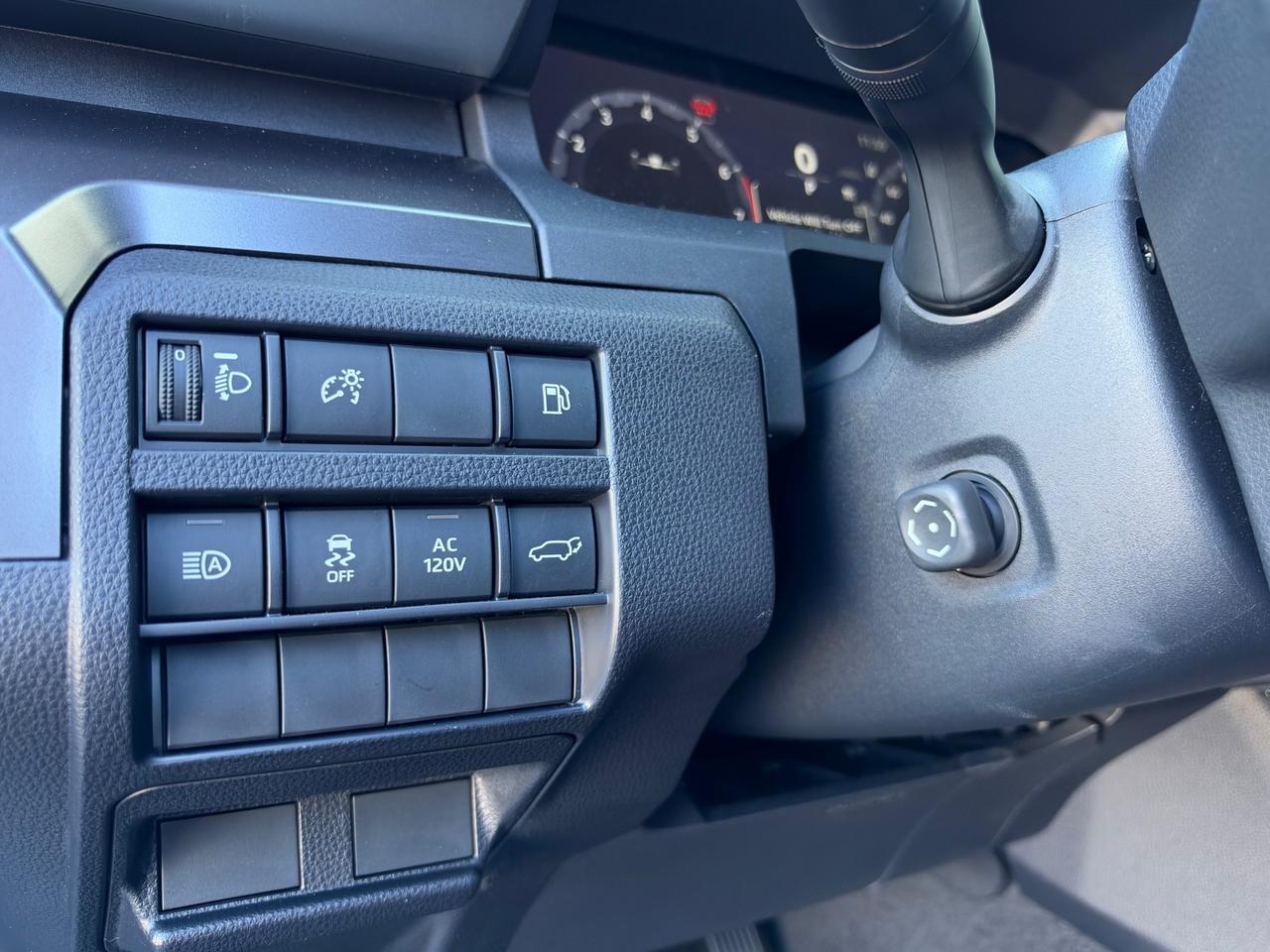 2025 Toyota 4Runner TRD OFF ROAD-PREMIUM! Photo